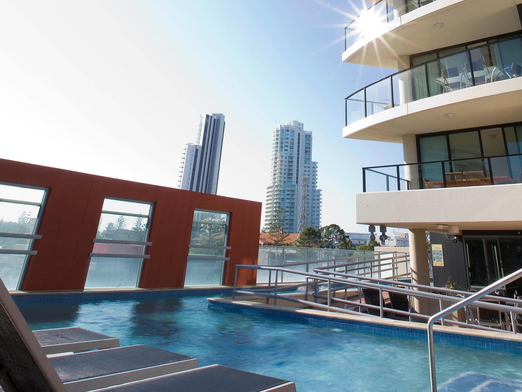 Mantra Broadbeach On The Park Χρυσή Ακτή Εξωτερικό φωτογραφία